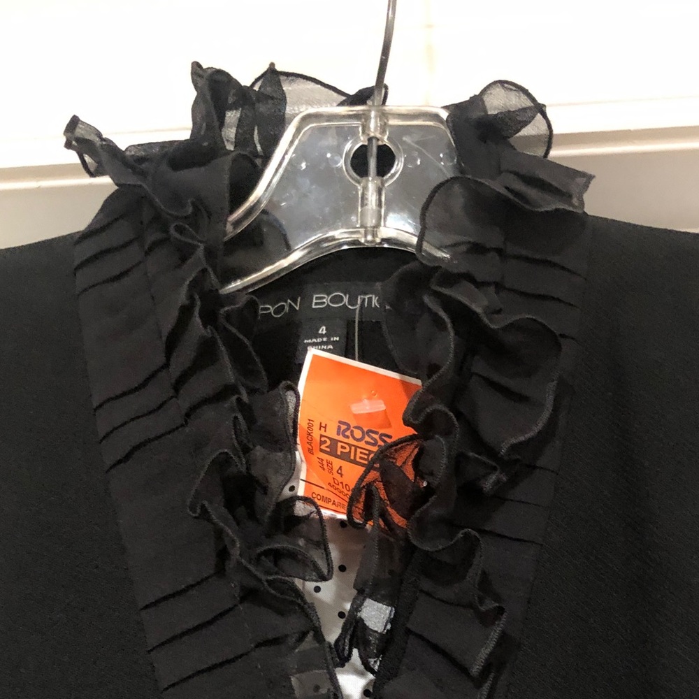 Nipon Boutique Black Women's Suit and Skirt Set - Picture 3 of 16
